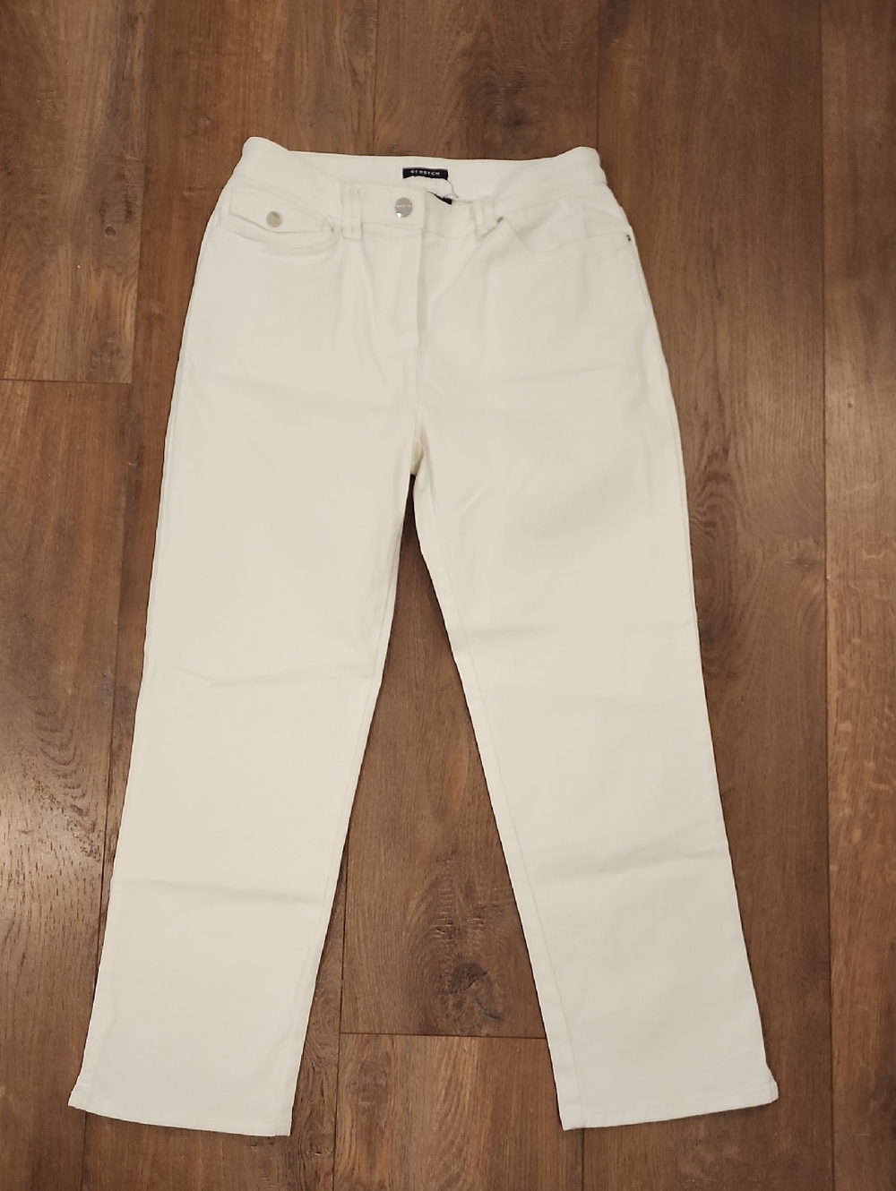 Jones New York Signature White Jeans Stretch Casual Crisp Beachy Women's size 6